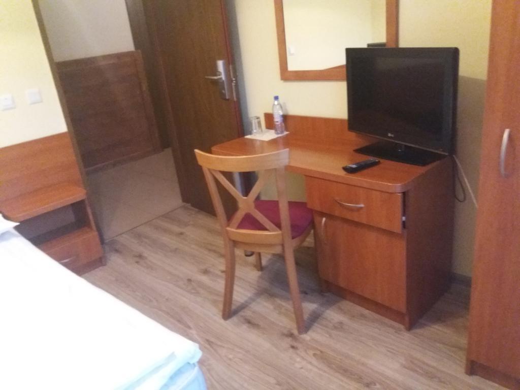 Osrodek Morsko Plus Hotel Luaran gambar